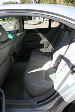 2007 Lexus LS 460