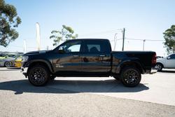 2022 RAM 1500 Laramie RamBox