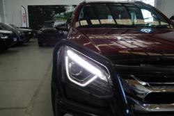 2020 Isuzu MU-X LS-T