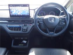 2024 Honda Odyssey e:HEV Absolute EX