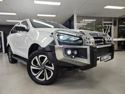 2022 Isuzu MU-X LS-T
