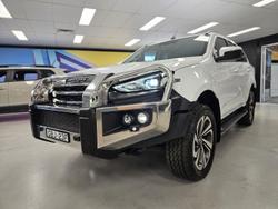 2022 Isuzu MU-X LS-T