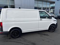 2022 Volkswagen Transporter TDI340