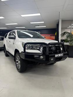 2019 Toyota Hilux SR5