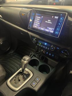 2019 Toyota Hilux SR5