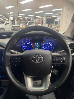 2019 Toyota Hilux SR5 GUN126R 4X4 Dual Range Glacier White