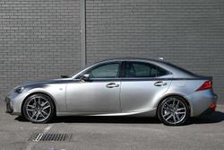 2017 Lexus IS 200t F Sport