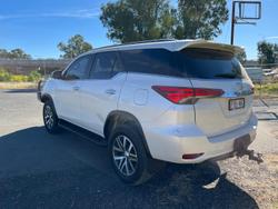 2018 Toyota Fortuner Crusade GUN156R 4X4 Dual Range WHITE