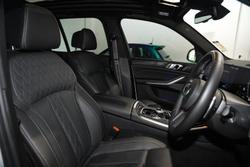 2023 BMW X5 M60i