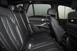 2023 BMW X5 M60i