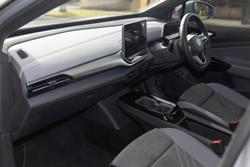 2025 Volkswagen ID.4 Pro