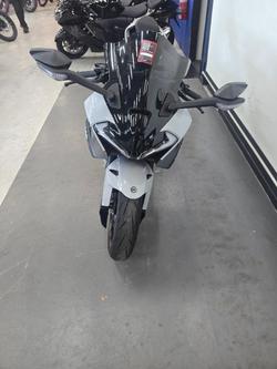 2025 CFMOTO 2025 CF Moto 675CC 675 SR-R ABS Aerolite Grey