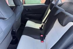 2014 Toyota Yaris YR NCP130R Glacier White