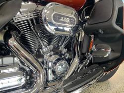 2014 Harley-Davidson CVO Ultra Limited (FLHTKSE)
