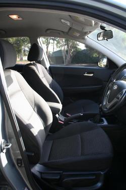 2010 Hyundai i30 SLX FD MY11 Continental Silver