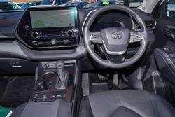 2024 Toyota Kluger Grande