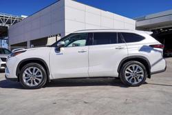 2024 Toyota Kluger Grande