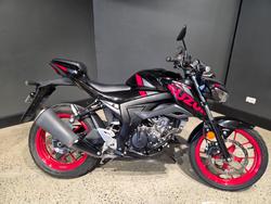 Suzuki GSX-S125A