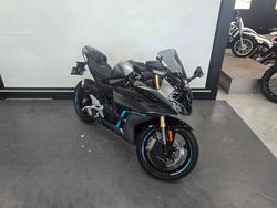 2026 CFMOTO 450 SR S GEM BLACK