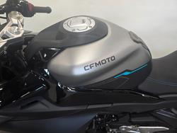 2026 CFMOTO 450 SR S GEM BLACK