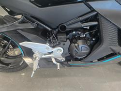 2026 CFMOTO 450 SR S GEM BLACK