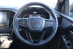 2026 Isuzu D-MAX BLADE