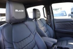 2026 Isuzu D-MAX BLADE