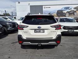 2023 Subaru Outback AWD Touring