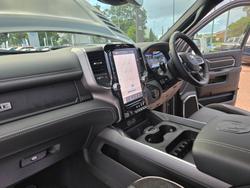 2025 RAM 2500 Laramie Rambox