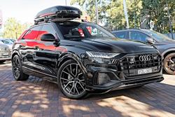 2024 Audi Q8 50 TDI S line