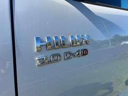 2013 Toyota Hilux SR