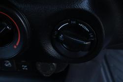 2022 Toyota Hilux SR