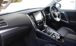 2025 Mitsubishi Pajero Sport GLS