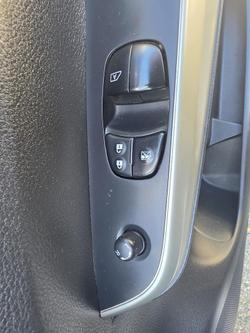 2018 Nissan Navara RX