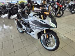 2026 CFMOTO 450SR ABS SR White