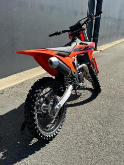 2025 KTM 450 SX-F SX-F Orange