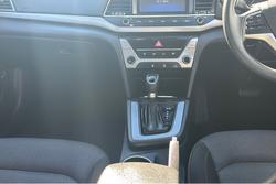 2017 Hyundai Elantra Active