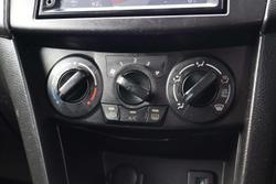 2014 Suzuki Swift GL Navigator