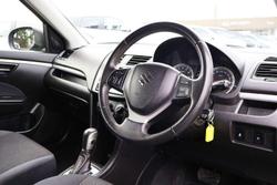 2014 Suzuki Swift GL Navigator