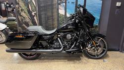 Harley-Davidson Street Glide 117 (flhx)
