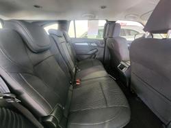 2025 Isuzu MU-X LS-M