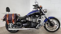 Triumph Speedmaster 865