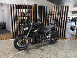 2025 Triumph STREET TRIPLE RS Phantom Black
