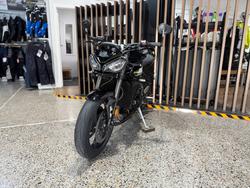 2025 Triumph STREET TRIPLE RS Phantom Black