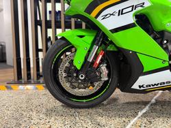 2025 Kawasaki NINJA ZX-10R GREEN