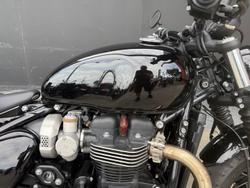 2025 Triumph Bonneville Bobber Bobber Black