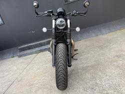 2025 Triumph Bonneville Bobber Bobber Black