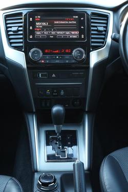2022 Mitsubishi Triton GLS