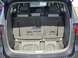 2017 Kia Carnival S