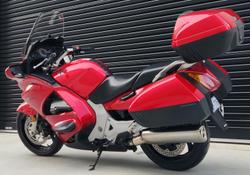 2002 Honda ST1300 ST Red